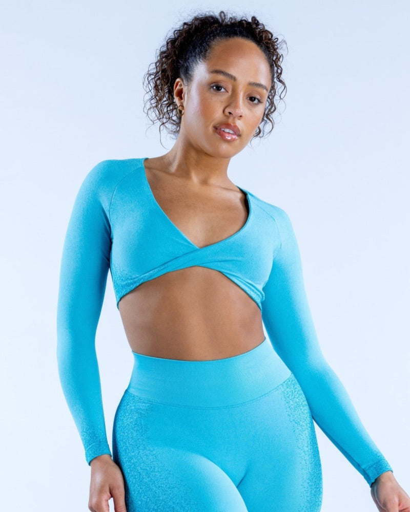 Ombre Evolve - Long Sleeve Twist Front Top